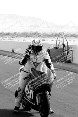 media/Mar-20-2023-Moto Forza (Mon) [[d0bbc59e78]]/Around the Pits/